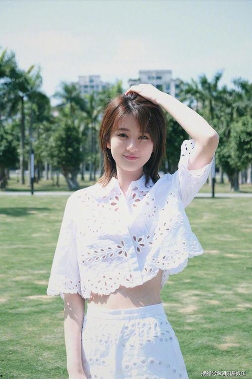 朴彩英吃瓜群众,揭秘吃瓜群众的疯狂追星现象