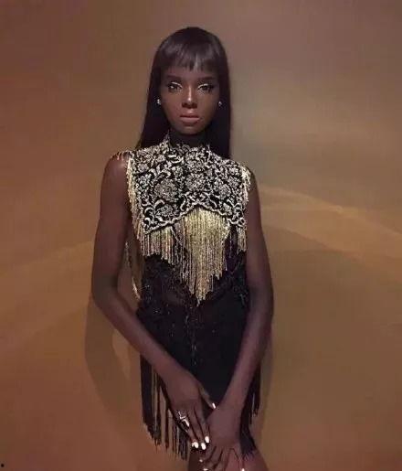 张家大小姐吃瓜群众