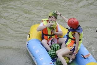 吃瓜群众高空漂浮,揭秘神秘现象背后的真相