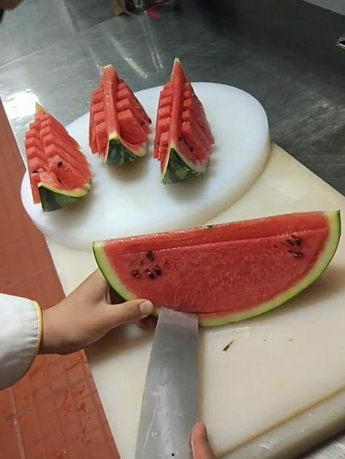 国外也有喜欢的吃瓜群众,国外也有热衷的观众群体